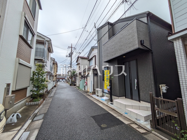 接道状況および現場風景 【練馬区田柄1丁目】 接道状況および現場風景 【練馬区田柄1丁目】