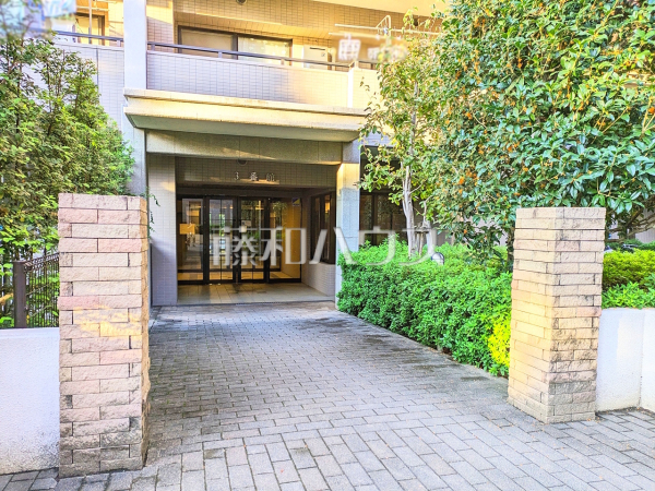 エントランス 【ヴィラージュ・ヴェール 3番館 】 エントランス 【ヴィラージュ・ヴェール 3番館 】