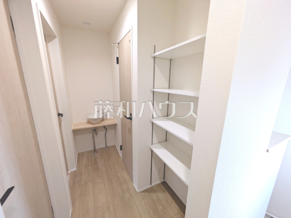 1号棟 2階廊下 【福岡市西区拾六町3丁目】 1号棟 2階廊下 【福岡市西区拾六町3丁目】