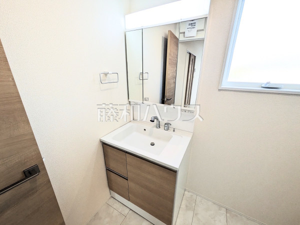 1号棟 洗面室 【春日井市中央台6丁目】 1号棟 洗面室 【春日井市中央台6丁目】