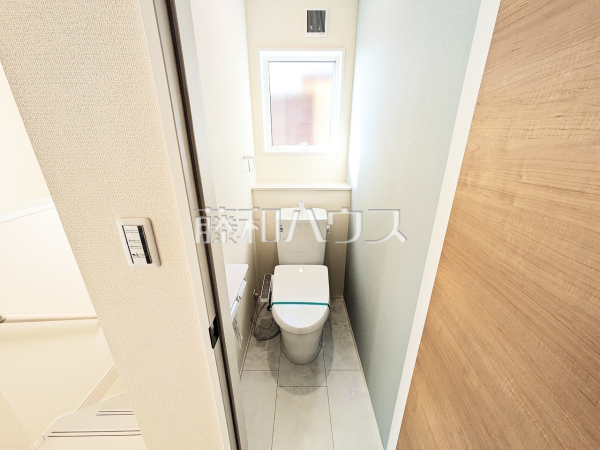 1号棟 トイレ 【春日井市中央台6丁目】 1号棟 トイレ 【春日井市中央台6丁目】