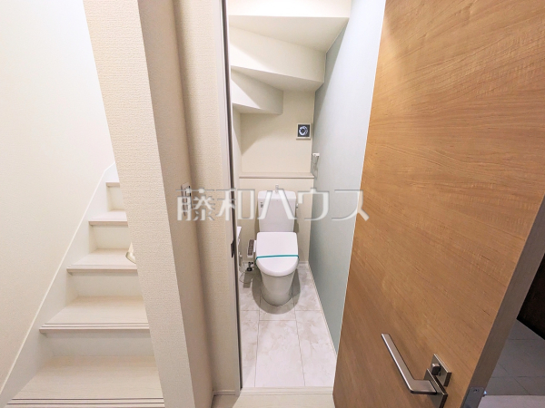 1号棟 トイレ 【春日井市中央台6丁目】 1号棟 トイレ 【春日井市中央台6丁目】