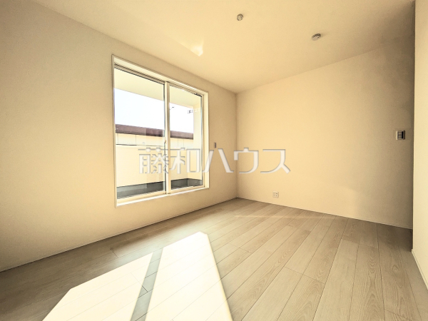 1号棟 居室 【春日井市中央台6丁目】 1号棟 居室 【春日井市中央台6丁目】