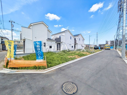 接道状況および現場風景 【立川市若葉町2丁目】 平日のご案内も可能です。まずはお気軽にお問合せ下さいませ。 /撮影日2026/05/07