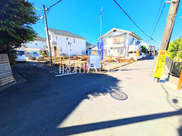 接道状況および現場風景 【小平市花小金井5丁目】周辺環境はもちろん、日当たりや設備仕様など、ご自身の目でお確かめください! 接道状況および現場風景 【小平市花小金井5丁目】周辺環境はもちろん、日当たりや設備仕様など、ご自身の目でお確かめください!