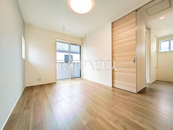 12号棟 居室 【東久留米市南沢4丁目】 12号棟 居室 【東久留米市南沢4丁目】