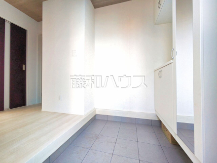 4号棟 玄関 【清瀬市中里4丁目】/撮影日2026/01/16