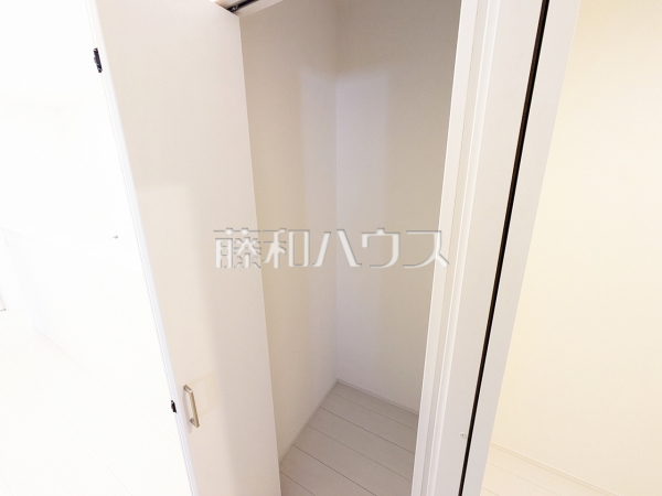 B号棟 収納 【春日井市小木田町】 B号棟 収納 【春日井市小木田町】
