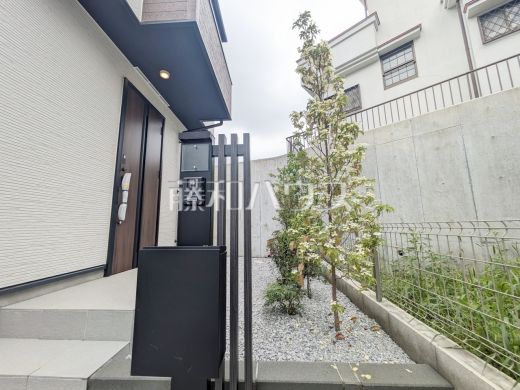 6号棟 玄関 【清瀬市旭が丘1丁目】