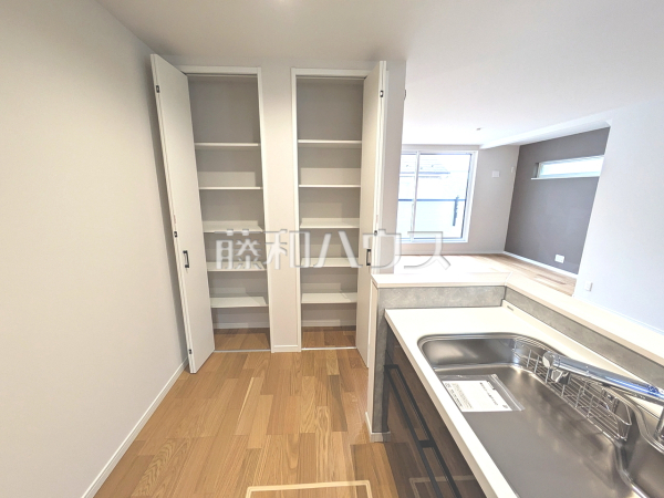 キッチン収納 【東村山市富士見町4丁目】 キッチン収納 【東村山市富士見町4丁目】