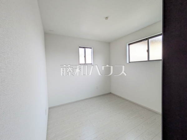 2号棟 居室 【福岡市城南区友丘6丁目】 2号棟 居室 【福岡市城南区友丘6丁目】