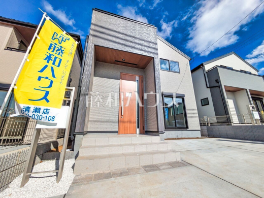 9号棟 外観 【清瀬市下宿2丁目】 堂々完成、いつでもご内覧いただけます!ぜひ実物をご覧いただきたく思います。喜んでご案内いたしますのでお気軽にお問合せ下さい。