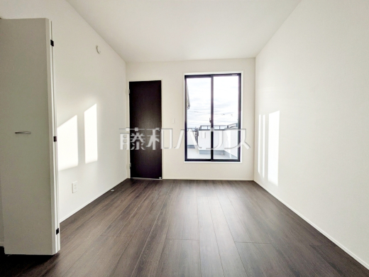 15号棟 居室 【新座市池田4丁目】