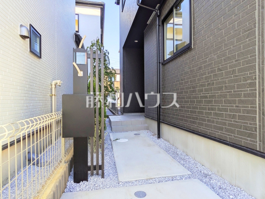 18号棟 玄関 【新座市池田4丁目】