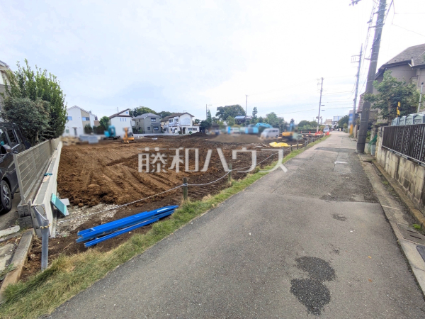 接道状況および現場風景 【西東京市泉町3丁目】 接道状況および現場風景 【西東京市泉町3丁目】