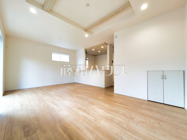 2号棟 リビング 【八王子市散田町2丁目】 2号棟 リビング 【八王子市散田町2丁目】