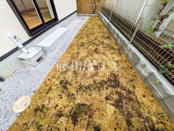 2号棟 庭 【八王子市散田町2丁目】 2号棟 庭 【八王子市散田町2丁目】