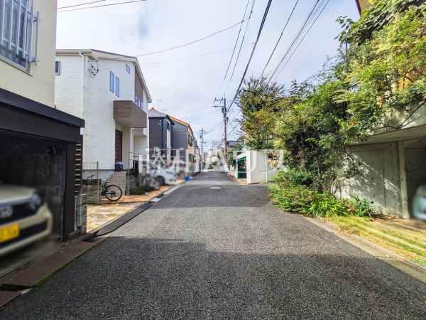 接道状況および現場風景 【練馬区東大泉2丁目】 接道状況および現場風景 【練馬区東大泉2丁目】