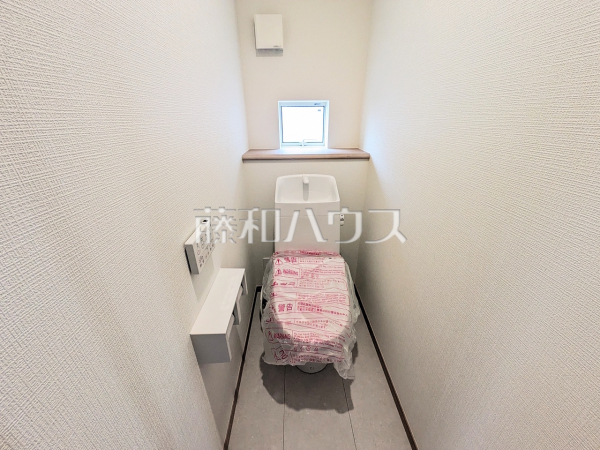 B号棟 トイレ 【春日井市白山町6丁目】 B号棟 トイレ 【春日井市白山町6丁目】