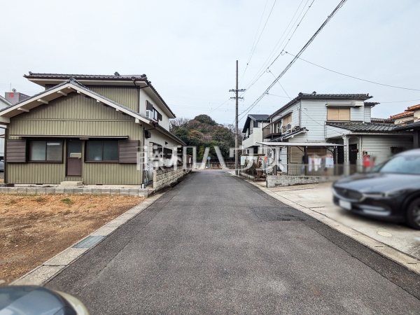 接道状況および現場風景 【春日井市南花長町】 接道状況および現場風景 【春日井市南花長町】