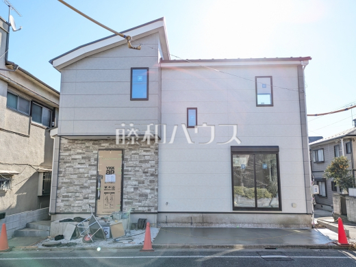 お探しの物件に出会うためには、早めのご確認をオススメします。未完成の今のうちにぜひお問合せをお待ちしております。 【練馬区南大泉6丁目】