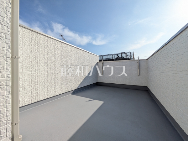 F号棟 ルーフバルコニー 【練馬区桜台4丁目】 F号棟 ルーフバルコニー 【練馬区桜台4丁目】