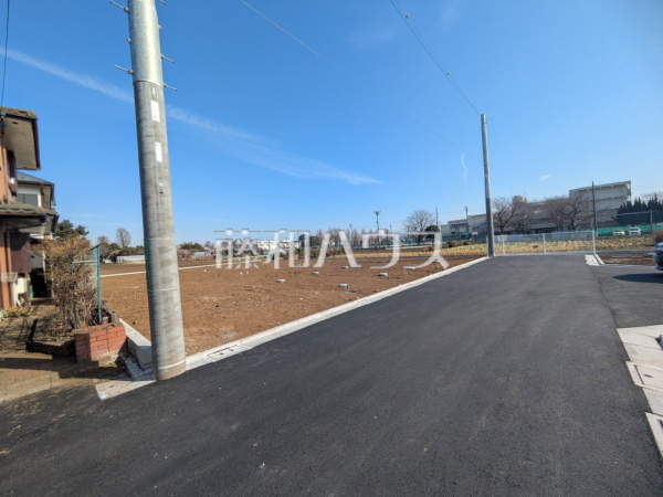 接道状況および現場風景 【国分寺市並木町2丁目】 接道状況および現場風景 【国分寺市並木町2丁目】
