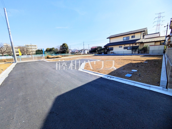 接道状況および現場風景 【国分寺市並木町2丁目】 接道状況および現場風景 【国分寺市並木町2丁目】