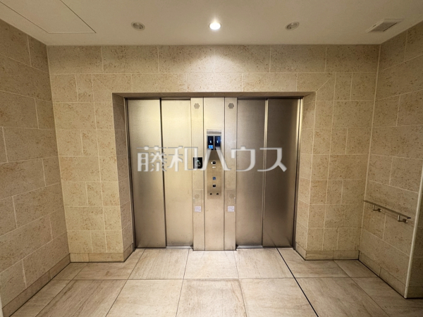 エレベーター 【ブランシエラ那覇曙プレミスト】 エレベーター 【ブランシエラ那覇曙プレミスト】