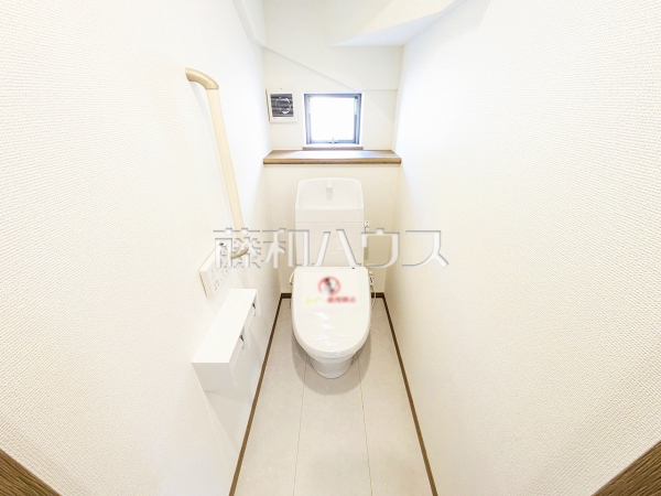 B号棟 トイレ 【春日井市高森台4丁目】 B号棟 トイレ 【春日井市高森台4丁目】