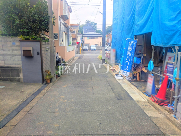 まだまだ建築中ですが、ぜひ現地をご覧になりませんか?基礎・上棟の状態は建築中にしかご覧になれません! 【板橋区東新町2丁目】 まだまだ建築中ですが、ぜひ現地をご覧になりませんか?基礎・上棟の状態は建築中にしかご覧になれません! 【板橋区東新町2丁目】