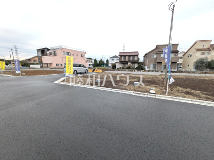 ≪C号棟 接道状況≫建物のプレゼンをさせていただきますので、実際の完成イメージを思い描いていただくことができます。お気軽にお問合せ下さい。【府中市日新町5丁目】/撮影日2025/10/24