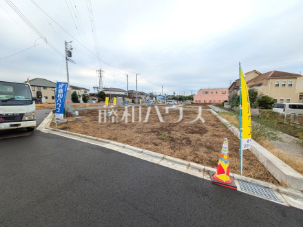 ≪H号棟 外観≫第三者機関により住宅の品質や性能を評価し「安心・安全」を保証する【住宅性能評価書】を取得しております。【府中市日新町5丁目】/撮影日2025/10/24