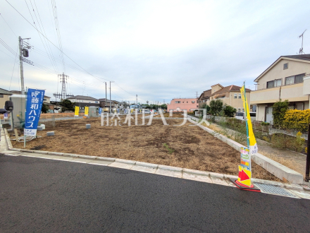 ≪H号棟 外観≫物件の事、諸費用の事など、小さな疑問もお気軽にご連絡・ご相談下さい。 【府中市日新町5丁目】/撮影日2025/10/24