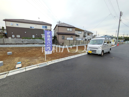 ≪J号棟 接道状況≫ きれいに整備された敷地。これから夢の新邸がここに建ちます。【府中市日新町5丁目】/撮影日2025/10/24