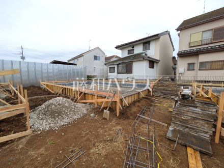 ≪Q号棟 外観≫全居室南向きで明るく、冬場でも太陽の日差しで室内ぽかぽかです!【府中市日新町5丁目】/撮影日2025/10/24