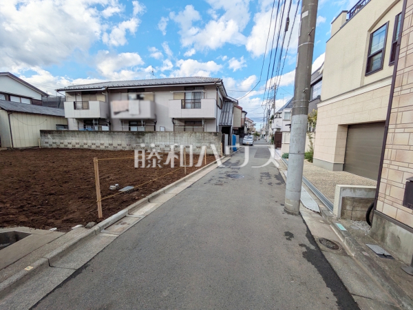 接道状況および現場風景 【中野区若宮1丁目】 接道状況および現場風景 【中野区若宮1丁目】