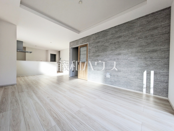 1号棟 リビング 【八王子市廿里町】 1号棟 リビング 【八王子市廿里町】