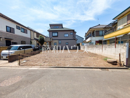 現地写真 【東久留米市氷川台2丁目】西武池袋線「東久留米」駅 徒歩10分! お探しの物件に出会うためには、早めのご確認をオススメします。未完成の今のうちにぜひお問合せをお待ちしております。 /撮影日2025/08/04