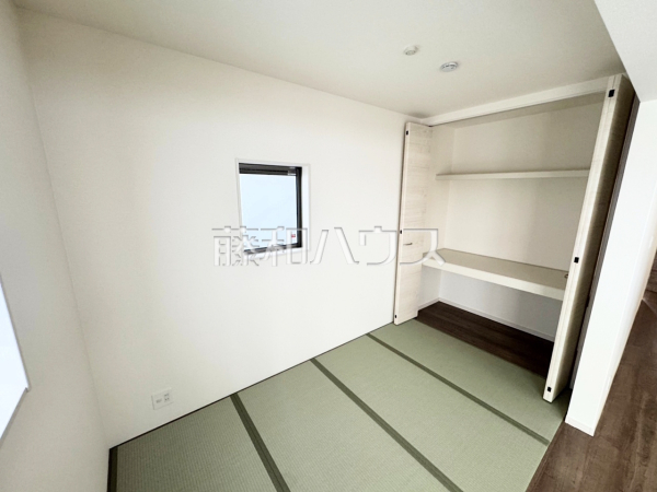 2号棟 畳コーナー 【沖縄市南桃原4丁目】 2号棟 畳コーナー 【沖縄市南桃原4丁目】