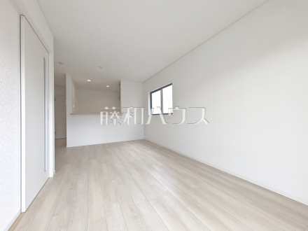 4号棟 リビング 【西東京市住吉町1丁目】/撮影日2026/04/10