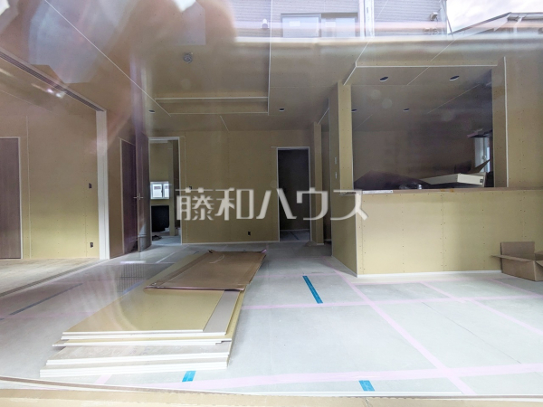 室内も着々工事中!一部内見できるので、ご見学予約も可能です。
リビング 【東村山市秋津町4丁目】 室内も着々工事中!一部内見できるので、ご見学予約も可能です。
リビング 【東村山市秋津町4丁目】