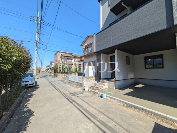 接道状況および現場風景 【和光市新倉2丁目】 接道状況および現場風景 【和光市新倉2丁目】