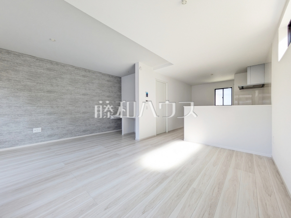 リビング 【和光市新倉2丁目】 リビング 【和光市新倉2丁目】