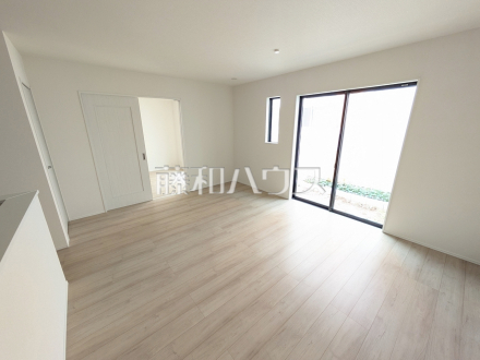 C号棟 リビング 【春日井市八事町1丁目】/撮影日2026/04/28