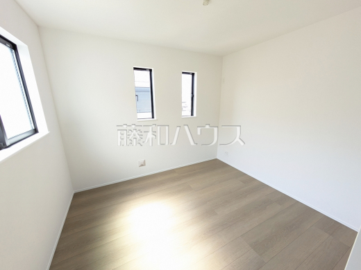 D号棟 居室 【春日井市八事町1丁目】