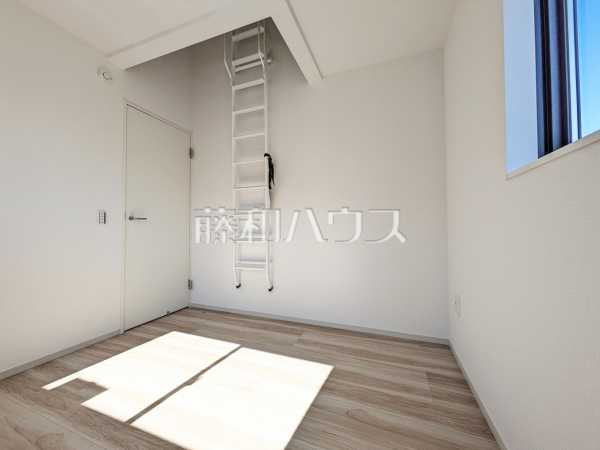 1号棟 居室 【三鷹市牟礼5丁目】 1号棟 居室 【三鷹市牟礼5丁目】
