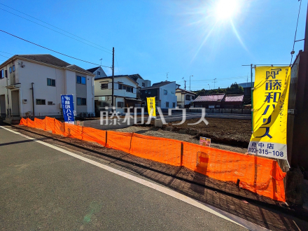 ≪現地外観≫京王線「多磨霊園」駅 徒歩14分☆全4区画の宅地分譲のご紹介!【府中市是政2丁目】/撮影日2025/11/15