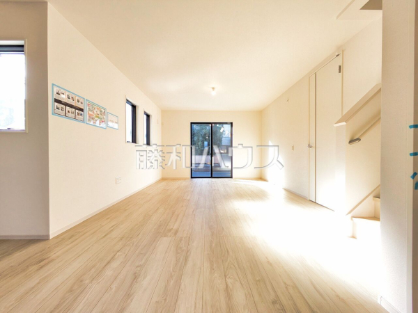 2号棟 リビング 【所沢市緑町4丁目】 2号棟 リビング 【所沢市緑町4丁目】