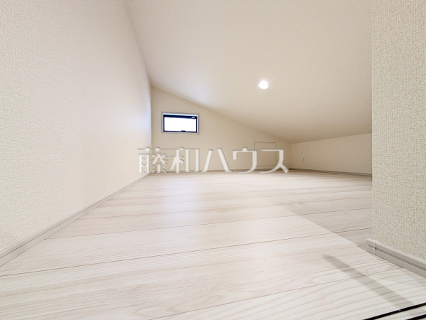 小屋裏収納 【国立市富士見台1丁目】 小屋裏収納 【国立市富士見台1丁目】